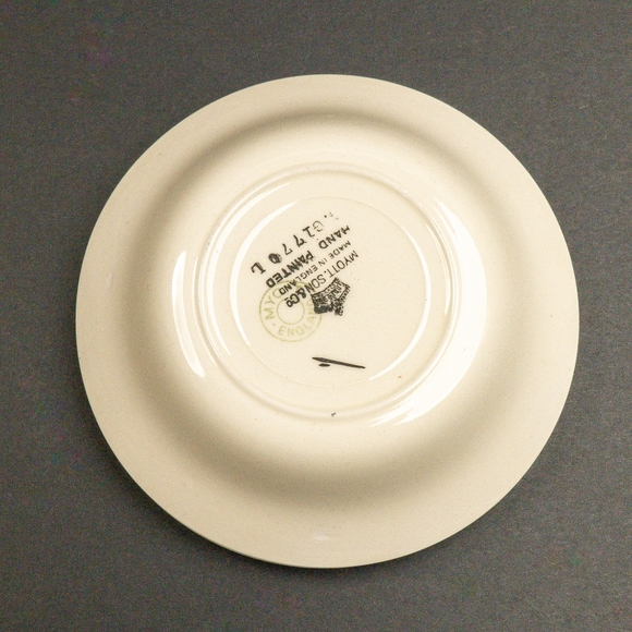 Set of 4 vintage Myott Son & Co Dessert Bowls - Picture 4 of 6